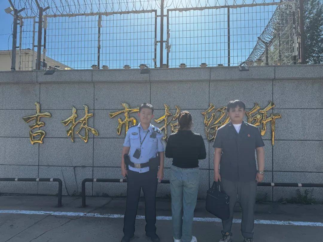 龙潭法院雷霆拘"老赖" 司法利剑护公正
